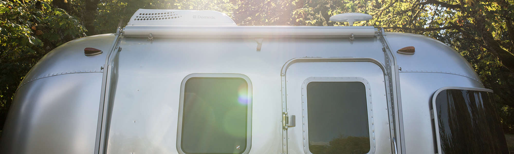 Best RV AC Units Reviewed 2024 (13,500 & 15,000 BTU)