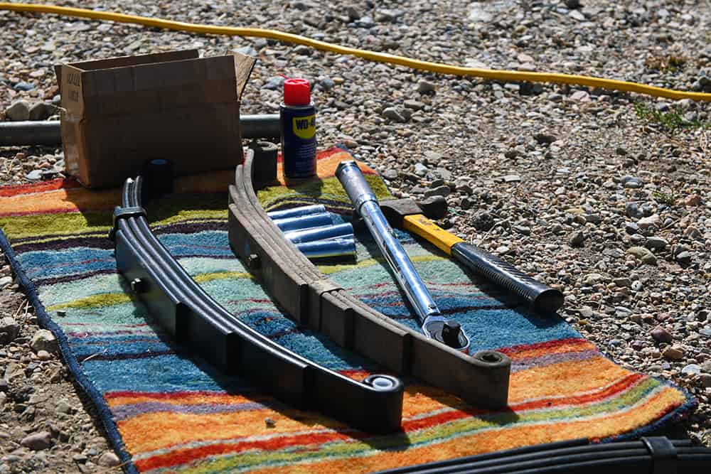 How To Replace The Leaf Springs On A Dual Axle Trailer
