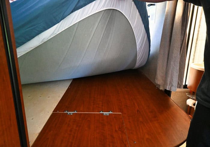 under RV mattress before putting down the den-dry mattress underlay