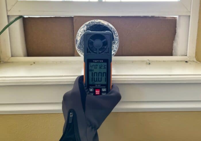 testing a heater with a toptes ts-301 anemometer digital wind meter