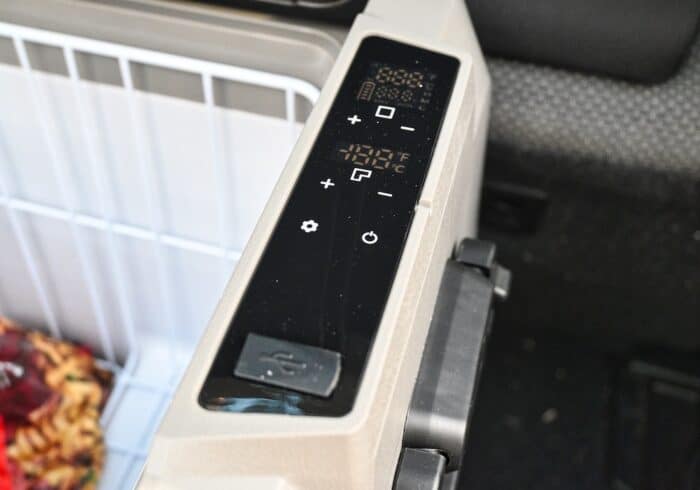 touch screen on the vevor 12 volt refrigerater portable fridge freezer