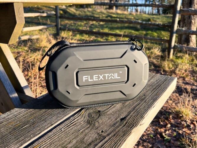 Flextail Max Shower case