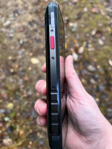 Side button on Oukitel WP58 Pro
