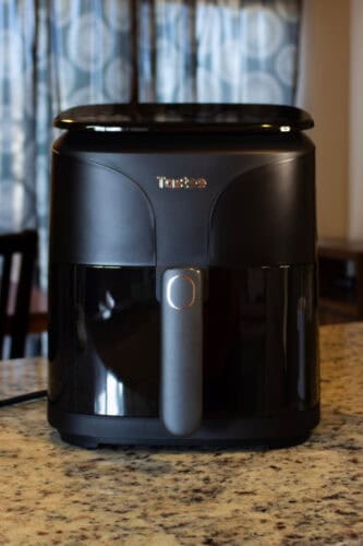 tastee air fryer in kitchen
